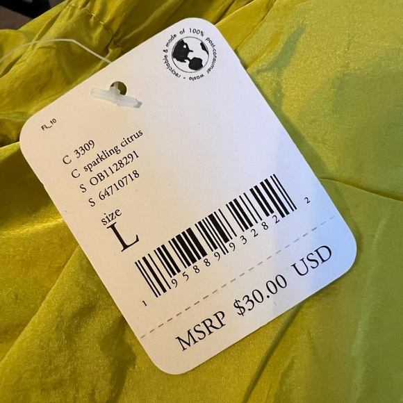 Free People Movement: The Way Home Short Size Large - Picture 3 of 7